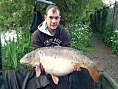 Paul Chown, 22nd May<br /><font color=red>PB 32lb mirror</font>